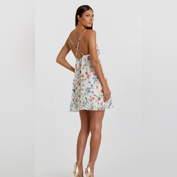Mac Duggal White Butterfly Print Ruffle Hem Mini Dress - Size 4 MSRP $238 - Picture 3 of 4